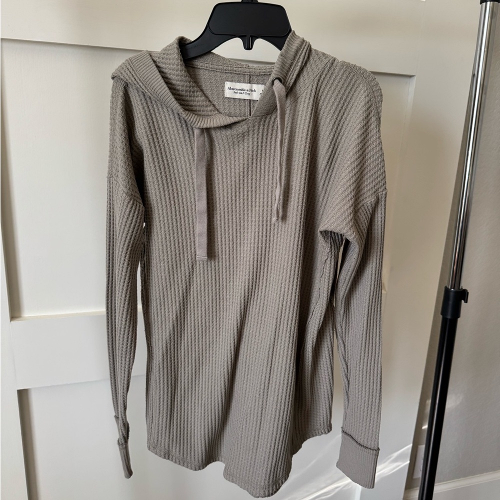 Size small Abercrombie soft a&f pull over hoodie